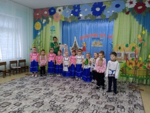 Read more about the article Казачьи посиделки «Покрова на Дону»